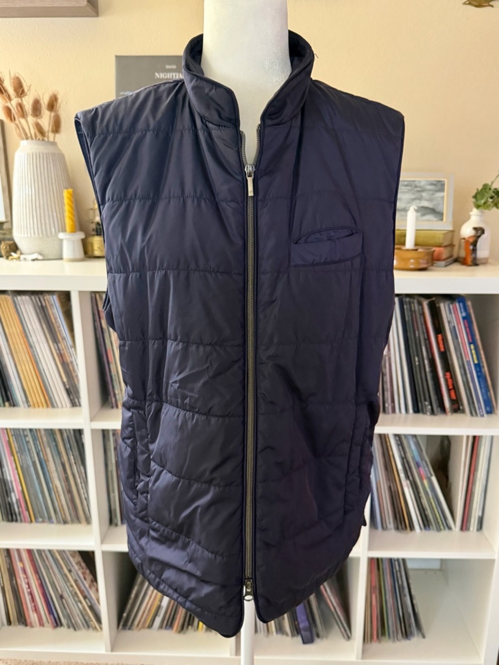 Men’s Size Large Stenstroms Navy Quilted Zip Up Vest